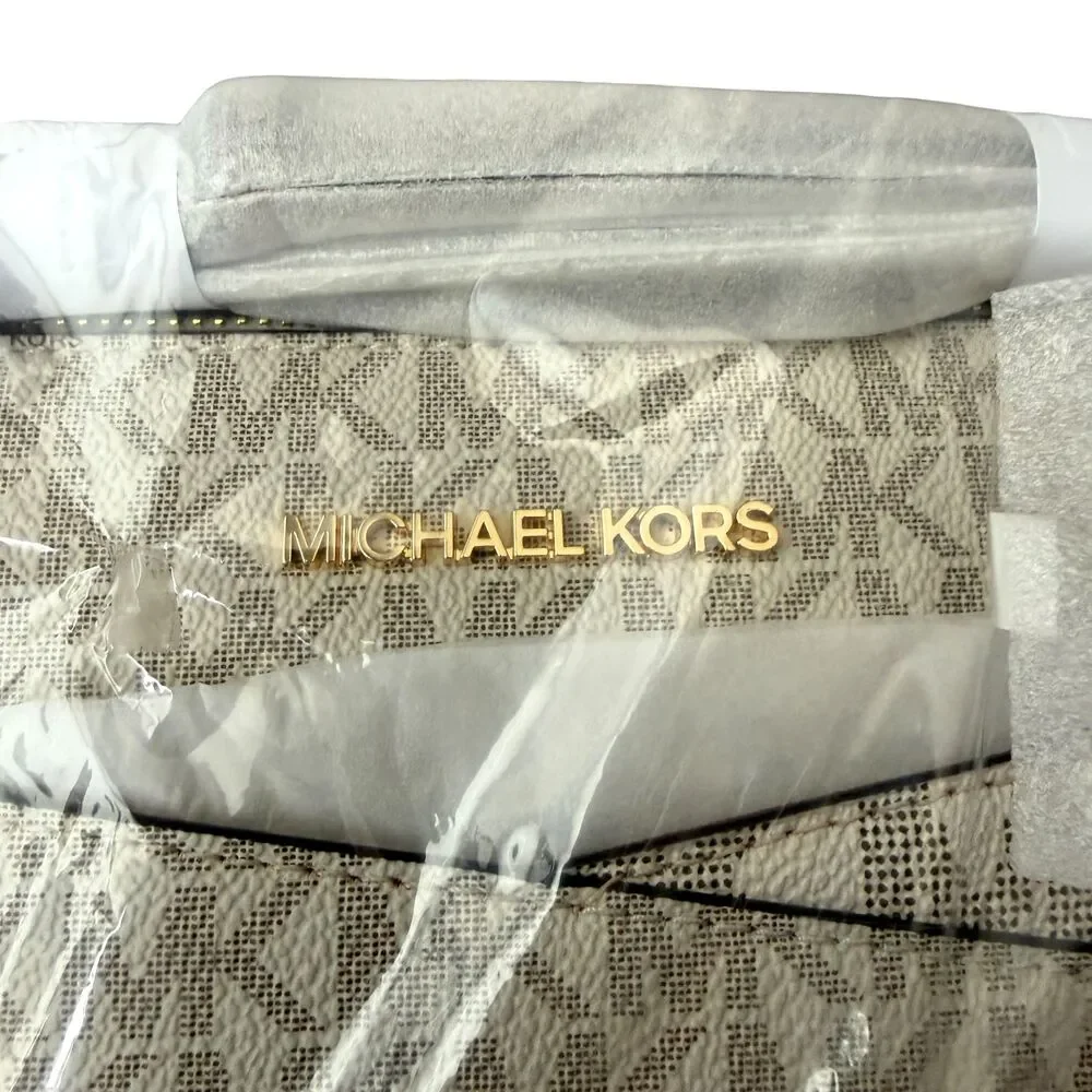 Michael Kors Jet Set Travel Medium Dome Crossbody Bag Vanilla Logo 35F1GTVC6B